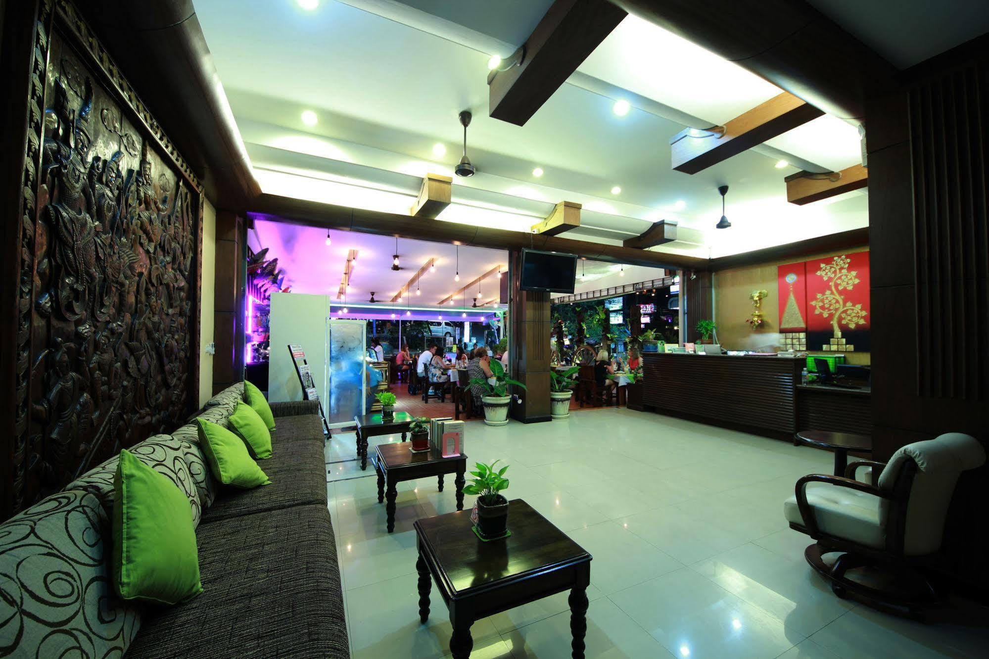 Lemongrass Hotel Patong Luaran gambar